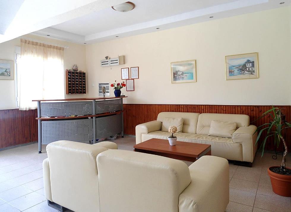 Vourvourou Hotel Otel