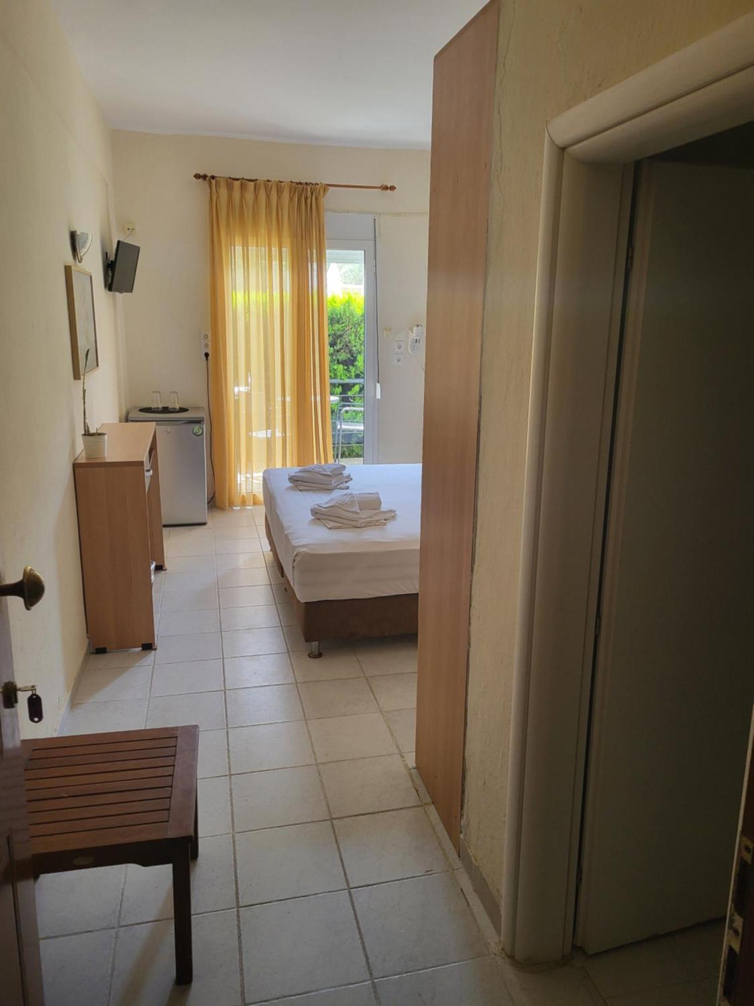Otel Vourvourou Hotel